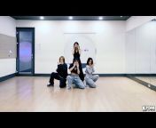 K-Pop Dance Mirror