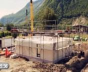 Cette brève vidéo d&#39;une construction d&#39;une maison WeberHaus pour un architecte, au Bouveret, Valais.nnWeberHaus à réalisé 80 maisons en 2013.