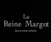 La Reine Margot - Sortie le 13 mai 1994nVersion restaurée sortie le 23 octobre 2013nnUn film de Patrice Chéreau nAvec Isabelle Adjani, Daniel Auteuil, Jean-Hugues AngladennElle est belle, elle est catholique, elle est la sœur du roi, elle s&#39;appelle Marguerite de Valois. Son frère l&#39;a surnommée Margot. Il est protestant, on dit qu&#39;il est mal élevé, mal rasé, qu&#39;il sent l&#39;ail et la sueur. Il s&#39;appelle Henri de Navarre. On les marie de force. C&#39;est une manœuvre politique : il faut réconci