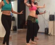 Watch Aneesha Madhok (in pink) dance to Nancy Ajram&#39;s Baddala Aleyk.