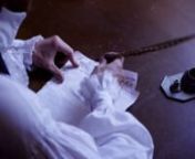 Paris 1863, Victorine Meurent a seize ans, elle se rend chez son amant, un peintre dont elle est aussi la muse...nnCette fiction de cinq minutes retrace les instants qui précédent la création du célèbre tableau Olympia de Edouard Manet. Ce tableau fît scandale car Manet mit en scène sa maîtresse alors âgée de 16 ans, et peignit un nu qui s&#39;opposa à la traditionnelle idéalisation des nus de l&#39;époque.nnLe film donne vie à ce tableau et s&#39;intéresse à la relation artistique et amoure