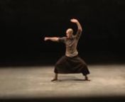 Akram Khan, le prodige de la danse, présente sa dernière création: un voyage captivant entre la grise Angleterre et la luxuriante Asie.nAu théâtre de Grasse: MAR 28 MARS 20:00