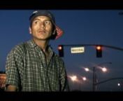 Dirección: Pável Valenzuela Arámburo. nVideo documental donde se narran las prácticas cotidianas y usos sociales de la comunicación de un grupo de lanzafuego de la ciudad de Tijuana. A través de las voces de estos personajes se muestra como es que se constituye el oficio de lanzar fuego, las estrategias de vida que se desarrollan en las calles, así como los códigos y las formas de comunicarse de este sector de la población. ---------------------------------------------------------------
