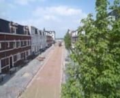 Koningsdaal is een prachtige, nieuwe buurt dichtbij het centrum van Nijmegen. De groene stadswijk is één van de deelplannen in Waalfront. In het totaal komen er zo’n 500 grote nieuwbouwwoningen.De verkoop en bouw gebeurt gefaseerd. Een groot deel van de woningen is al opgeleverd en bewoond.