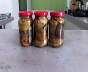 Recipe for delicious vinegar pickled mushrooms.&#60;br/&#62;&#60;br/&#62;Written recipe: https://fermxpert.com/en/pickled-mushrooms&#60;br/&#62;&#60;br/&#62;www: https://fermxpert.com/en&#60;br/&#62;Instagram: https://instagram.com/fermxpert&#60;br/&#62;Facebook: https://facebook.com/fermxpert&#60;br/&#62;Become a Patron: https://www.patreon.com/fermxpert&#60;br/&#62;&#60;br/&#62;In the hustle and bustle of the modern world, it is sometimes worth going back to our roots. Instead of a factory, entrust the preparation of a meal to humanity&#39;s ancient allies, the microorganisms. FermXpert is a return to nature, a collaborative effort with bacteria, yeasts and molds to produce tasty and healthy fermentation products, from pickled vegetables, through bread, beverages and cheeses, to delicious dishes that contain them. It is also an opportunity to look at the microbial aspect of the food and find out what makes the pickle tick.