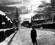 Sheffield retro: 25 fascinating photos telling history of Oughtibridge, including old pubs and lost station