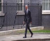 Former US president Barack Obama popped into Downing Street on Monday for private talks with Rishi Sunak.Mr Obama, who served in the White House from 2009 to 2017, smiled and waved at members of the press before he entered No 10 shortly after 3pm.