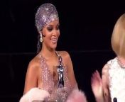 Rihanna speech after wins Style Icon Award