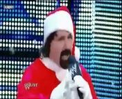 WWE SmackDown [Holiday Special] - Divas Mistletoe on a Pole Match (11/29/11)&#60;br/&#62;