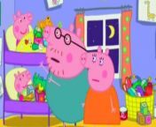Peppa Pig S02E45 The Toy Cupboard (2) from peppa jugando al cerdito de en medio clip