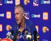 West Coast coach Adam Simpson has challenged his senior players to stand up after injuries to some of the clubs best performers for Sunday&#39;s clash with Collingwood.