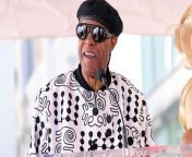 Stevie Wonder has urged musicians to once again spread the message of love through music amid increasingly polarised times.The music icon surprised a Hollywood Walk of Fame ceremony to honour Motown singer Martha Reeves, alongside the “King of Motown” Smokey Robinson and Motown Records founder Berry Gordy – who launched all of their careers.During his speech, 73-year-old Wonder said Gordy brought Motown to the US, which “really forced the haters of the nation to stop, pause and think about love again.&#92;