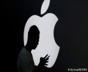US Justice Department accuses Apple of unlawfully monopolizing the smartphone market through restrictions on app developers, saying the iPhone maker will &#92;