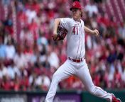 Rising Star Andrew Abbott in Cincinnati Reds' Pitching from bangla old song by andrew