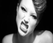 Music video by Ivy Levan performing Hot Damn. (C) 2013 Interscope Records
