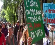 Milano, corteo Fridays for Future from future young thug